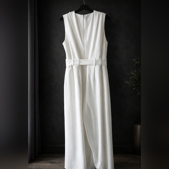 SHELBY & PALMER Women's White PANT JUMPSUIT Sleeveless V-Neck Tie Waist Size 14W - Picture 4 of 11